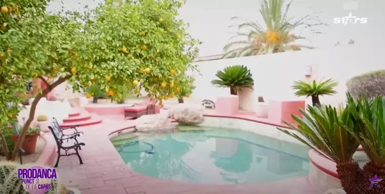 Anamaria Prodan - imagini casă Las Vegas (17)