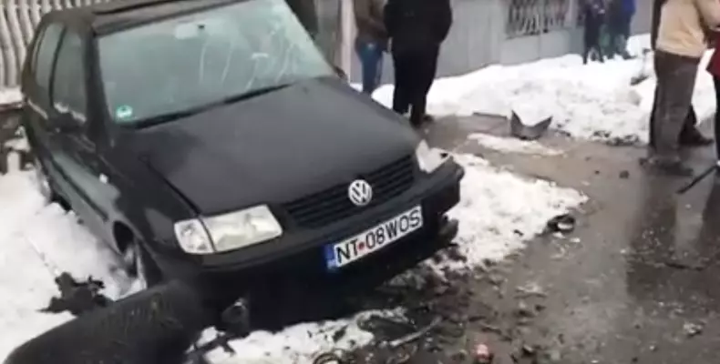 Un călugăr beat a provocat un accident în Bicaz-Chei, județul Neamț (2)