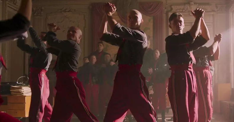 Căpitanul Volkonogov a scăpat, r. Nataşa Merkulova, Alexei Ciupov