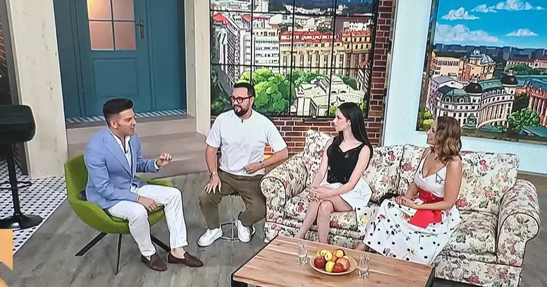 Andreea Marin si Violeta Banica La maruta 2