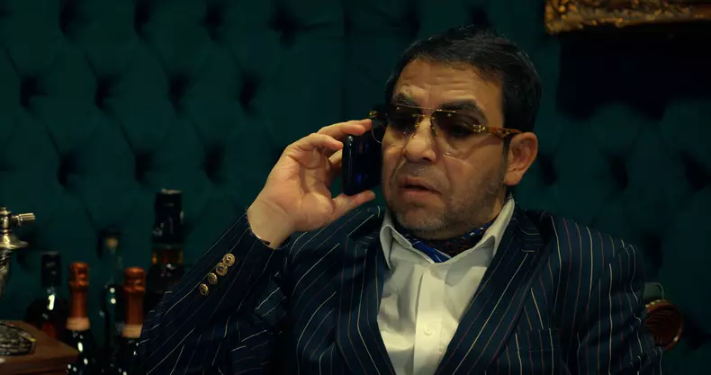 dan-bursuc-serial-bravo-tata-2