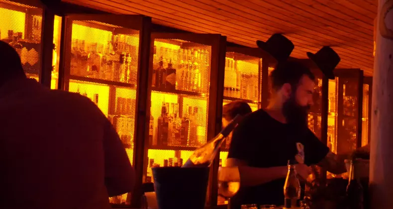 Limbajul prin semne al barmanilor