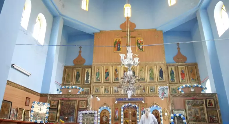 În satul 2 Mai conviețuiesc șase religii diferite