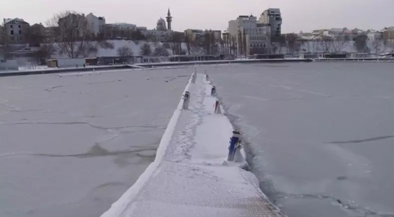 porturile Midia și Constanța-