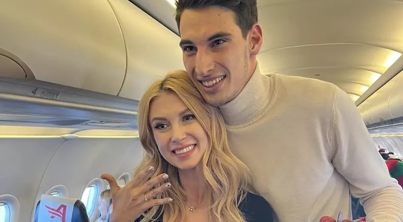 victor cornea si andreea balan inel