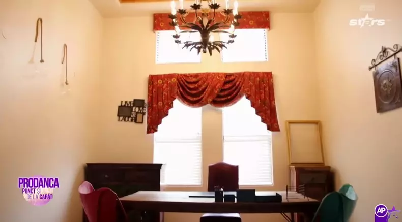 Anamaria Prodan - imagini casă Las Vegas (14)