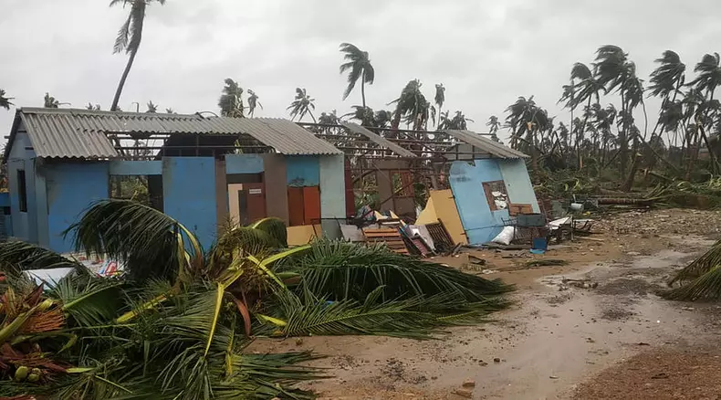 Cyclone Tauktae hits Indian costal line