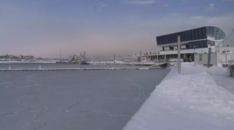 portul Tomis a inghetat--