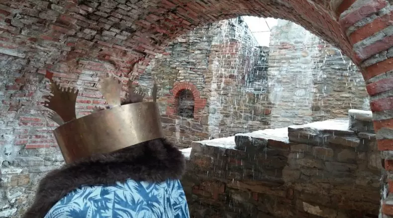 curtea domneasca (2)