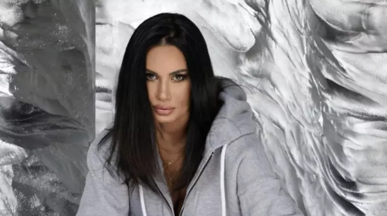 Oana Zăvoranu