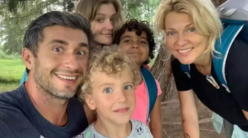 baietelul-danei-nalbaru-si-al-lui-dragos-bucur-1