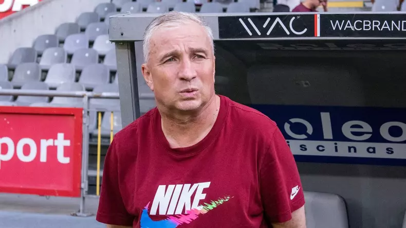 Dan Petrescu, 57 de ani, a suferit în Suedia cea mai umilitoare înfrângere a carierei sale de antrenor