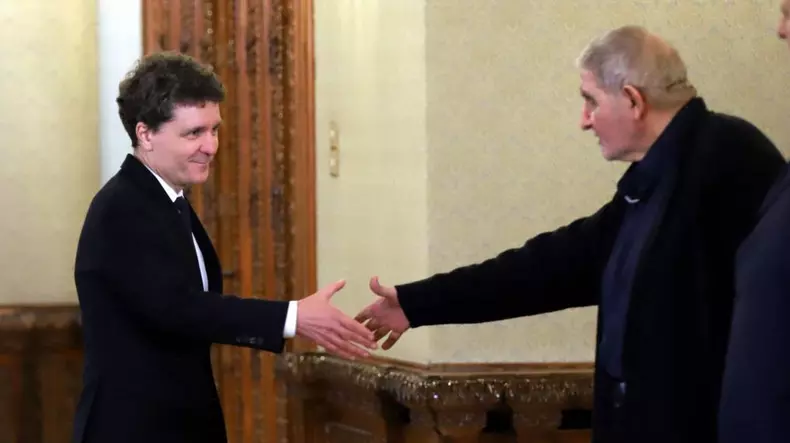 Consultările între Nicușor Dan și Minorități