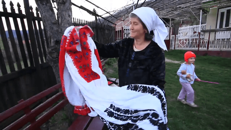 cămășile de nuntă din Ținutul Pădurenilor (1)