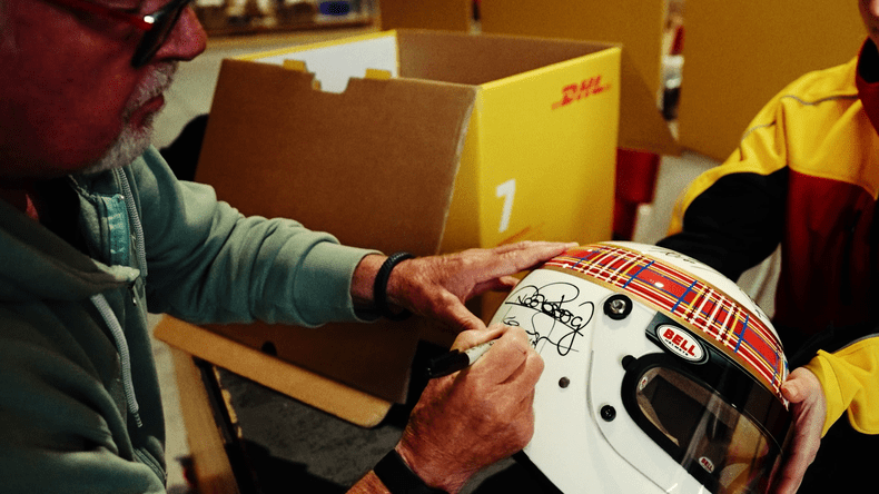 formula-one-helmet-03