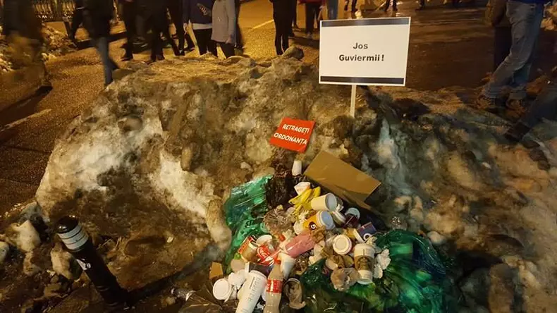 16467246_1212405025461211_421842520_n