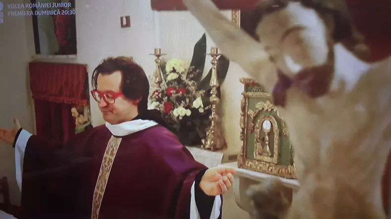 Preotul de la Românii au talent (3)