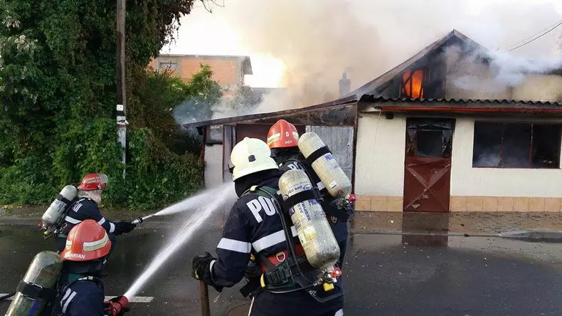 incendiu chitila 3