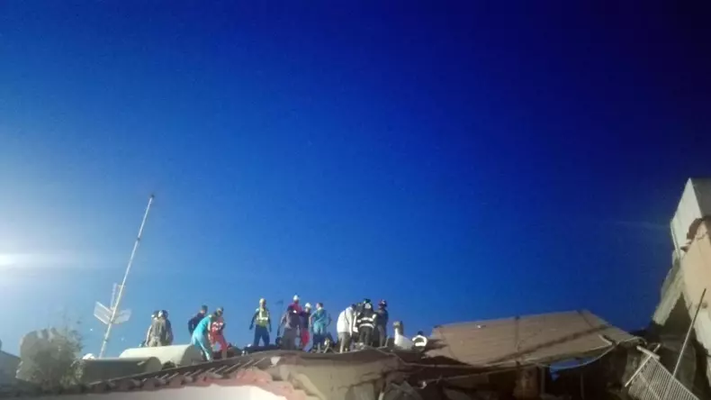 Cutremur pe insula ISchia