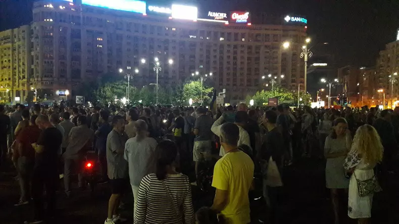 protest_piata victoriei_27 august (4)