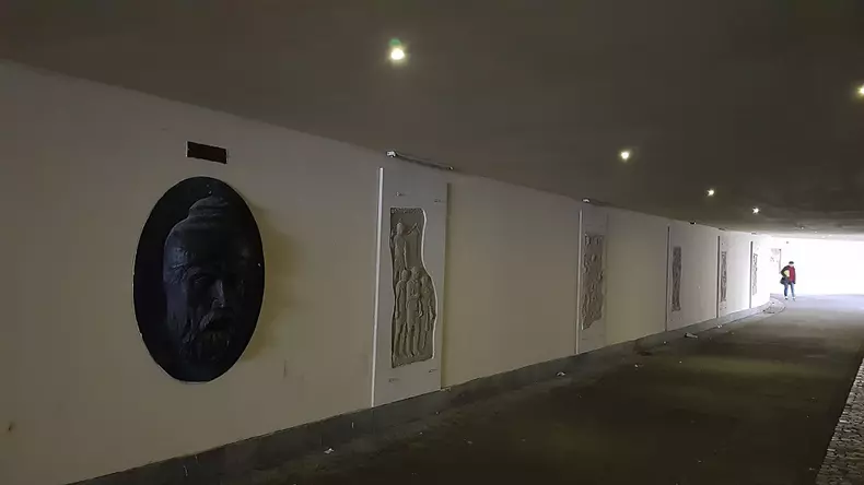 basorelief