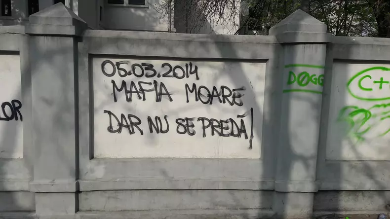 30772265_367772970382840_1695096370_o