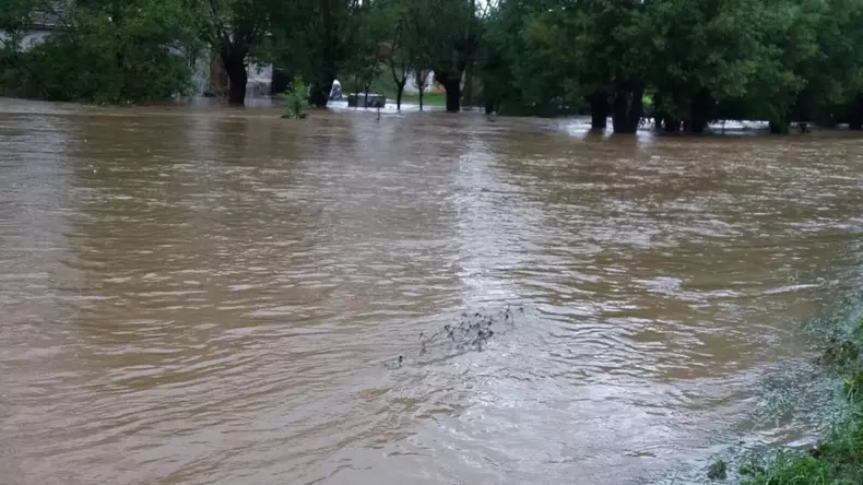 2018_07_09_0_1_situatie-critica-in-ocna_46830 (1)