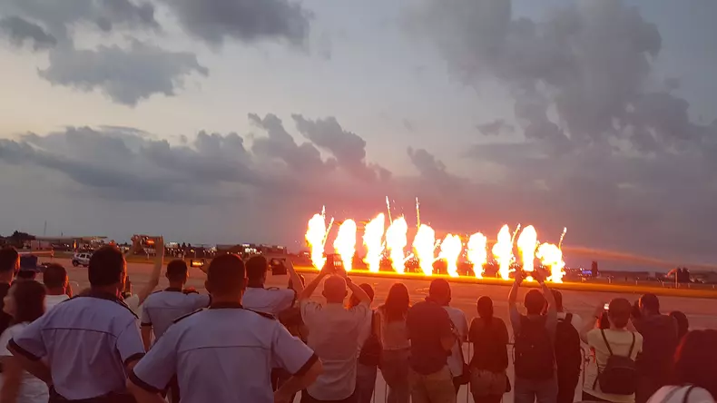 37938961_1903166636371398_5660383102145396736_n