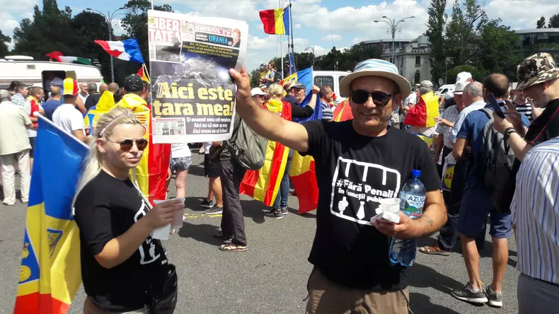 libertatea din piata 4