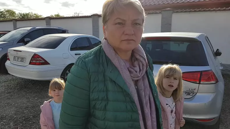 Screenshot_20181007-124027_Video Player