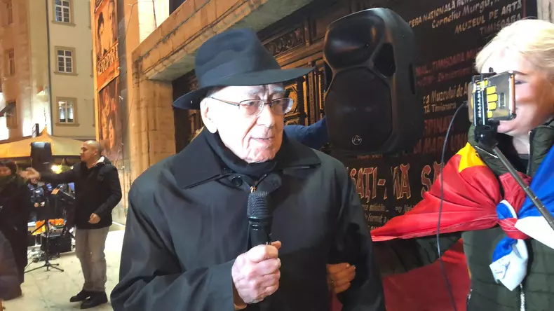 Mihai Șora, la protestul de la Timișoara: “Să nu ne pierdem încrederea în viitorul acestei țări. Până la urmă vom învinge”