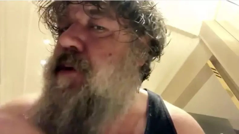 CELEBRITY SOCIAL MEDIA PHOTOS