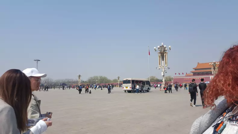 Corespondență din Beijing/ Doina Ruști în Orașul Interzis