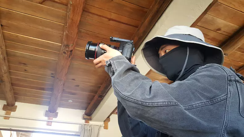 9.totul se filmează