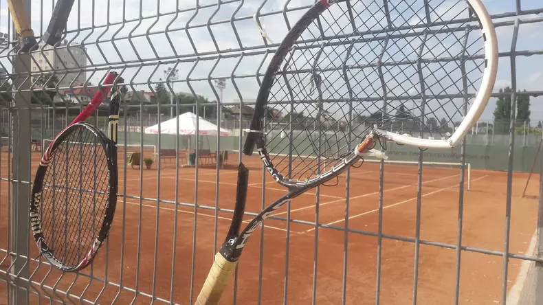 68792210_647460095754795_6841305203656884224_n