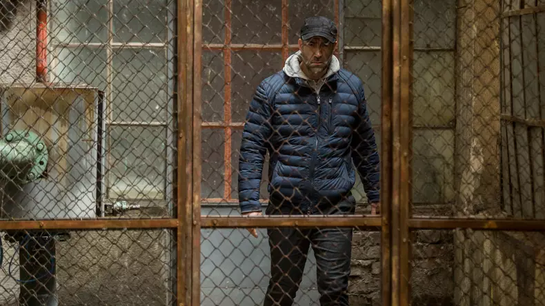 Șerban Pavlu în ”Umbre”