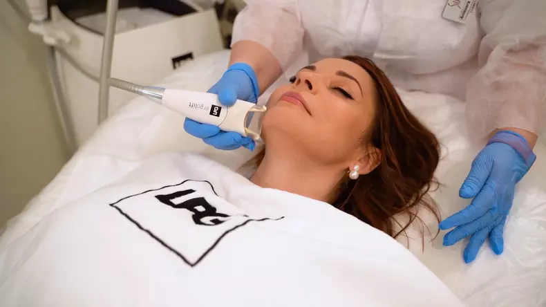 andreea-marin-tratamente-silhouette-6