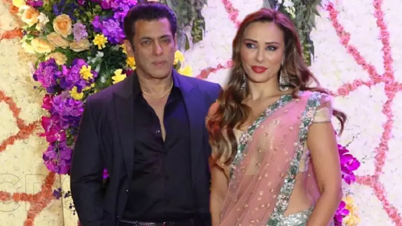 Iulia-Vântur-a-dat-cărțile-pe-față-Fosta-vedetă-PRO-TV-a-făcut-anunțul-după-7-ani-de-relație-cu-Salman-Khan.-Veste-mare-pentru-fani2