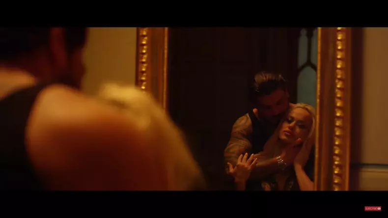 Les spéculations sur une collaboration entre Fendi et Skims ont été confirmées plus tôt cette semaine lorsque la marque de luxe italienne et la marque de lingerie et de sous-vêtements basée à Los Angeles ont publié les premières images