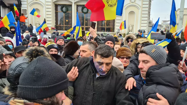 5c60378a-c168-4bb3-98bd-91fcc3ff4aad