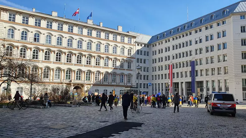 protest-austria-ucraina-27429002130441166291731476615390850766567701n