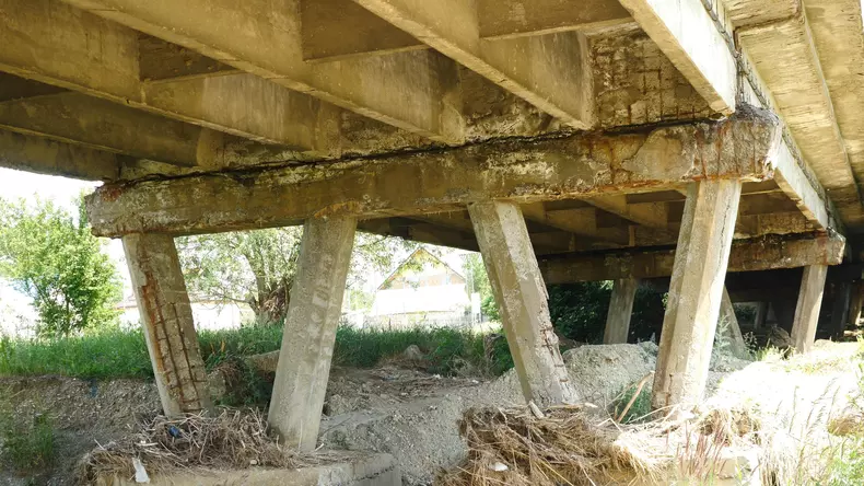 sequence-01-still004