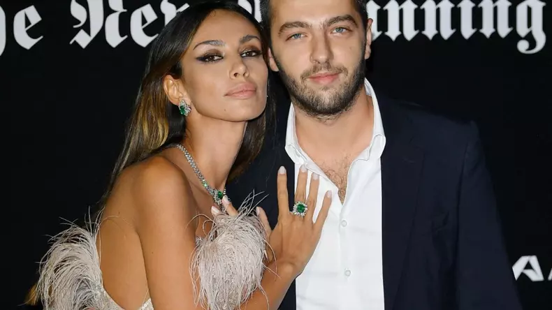 madalina-ghenea-nu-mai-vrea-barbati-ca-matei-stratan-ztrebuie-sa-stie-sa-lupte-pentru-cuplu3size24