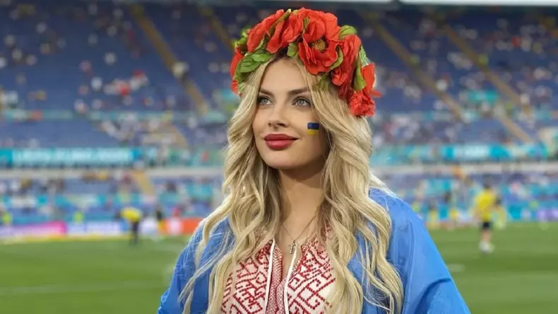 vlada-zinchenko-este-sotia-fundasului-de-la-arsenal-oleksandr-zinchenko