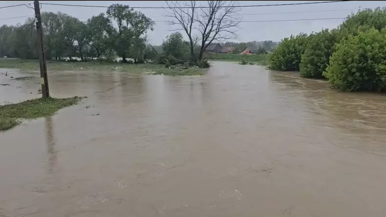 inundatii brasov