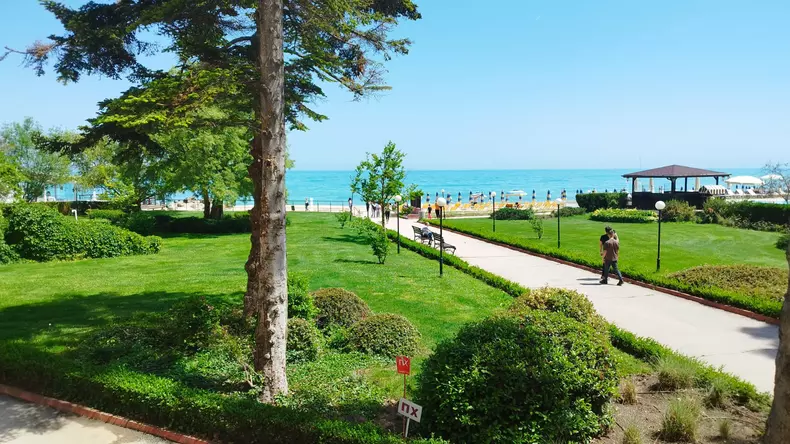 WhatsApp Image 2025-06-02 at 18.25.29 (2)