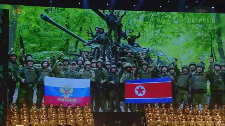 soldatii-rusi-alaturi-de-soldatii-nord-coreeni