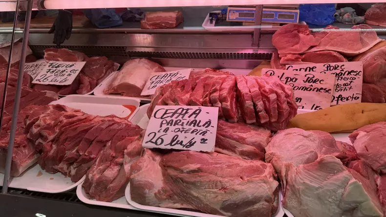 Carne de porc in Piata Obor_ (14)