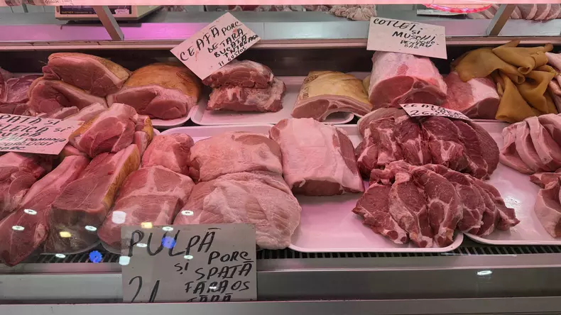Carne de porc in Piata Obor_ (19)
