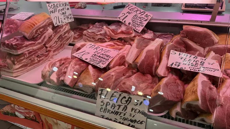 Carne de porc in Piata Obor_ (20)